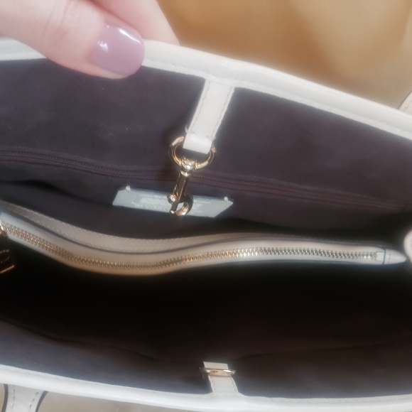 COACH Purse - Picture 4 of 7